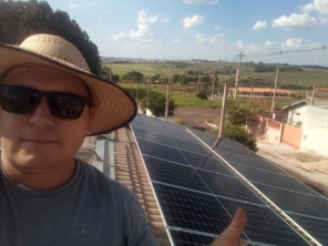 Foto de Denis Energia Solar em São Pedro do Turvo, SP por Solutudo