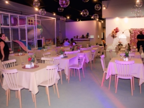 Foto de SisBalloons Festas - Buffet completo (Espaço, comida e decoração) em Jundiaí, SP por Solutudo