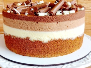 Foto de Que Seja Cake by Livia Peres - Confeitaria em Vila Velha, ES por Solutudo