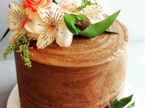 Foto de Que Seja Cake by Livia Peres - Confeitaria em Vila Velha, ES por Solutudo