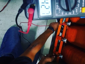 Foto de JW Manutenções Elétricas e Energia Solar em Alumínio, SP por Solutudo