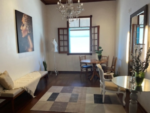 Foto de Studio Essencia em São Manuel, SP por Solutudo