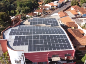 Foto de Solartopp Soluções Energéticas LTDA em Santa Cruz do Rio Pardo, SP por Solutudo