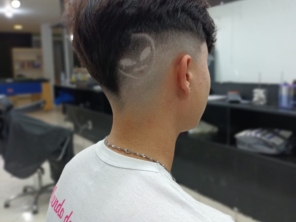 Foto de Barbearia Lenon em Botucatu, SP por Solutudo