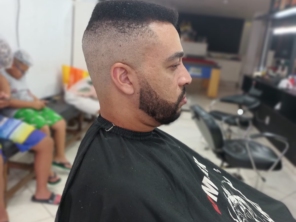 Foto de Barbearia Lenon em Botucatu, SP por Solutudo