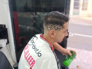 Foto de Barbearia Lenon em Botucatu, SP por Solutudo