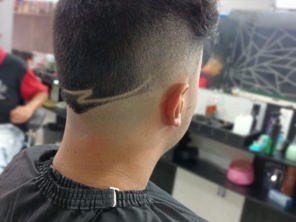 Foto de Barbearia Lenon em Botucatu, SP por Solutudo