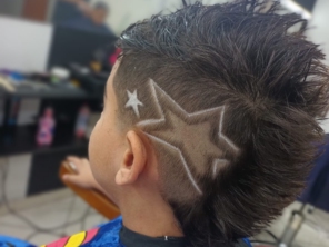 Foto de Barbearia Lenon em Botucatu, SP por Solutudo