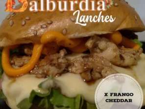 Foto de BALBÚRDIA LANCHES E HAMBURGUERES em Santa Cruz do Rio Pardo, SP por Solutudo