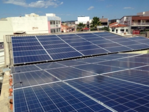 Foto de EngeSol Energia Solar em Caruaru, PE por Solutudo