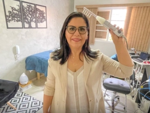 Foto de Cris Belo Terapeuta Capilar em Bauru, SP por Solutudo