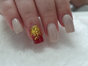 Foto de Leticia Sanches - Nail Designer em Bauru, SP por Solutudo