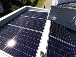 Foto de Studio Energy - Energia Solar em Poços de Caldas, MG por Solutudo