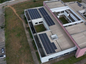 Foto de Studio Energy - Energia Solar em Poços de Caldas, MG por Solutudo