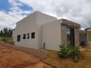Foto de EA3 Arquitetura & Engenharia em Jundiaí, SP por Solutudo