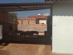 Foto de Quitanda da Economia em Santa Cruz do Rio Pardo, SP por Solutudo