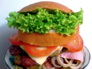 Foto de ACC Burguers - Max Lanches em São Manuel, SP por Solutudo
