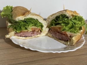 Foto de ACC Burguers - Max Lanches em São Manuel, SP por Solutudo