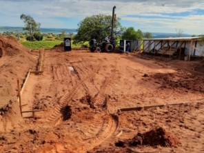 Foto de Avior Construtora em Santa Bárbara Resort Residence, SP por Solutudo