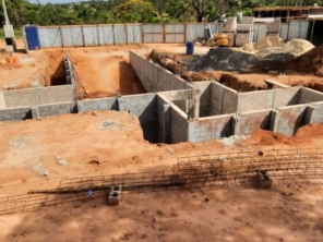 Foto de Avior Construtora em Santa Bárbara Resort Residence, SP por Solutudo