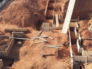 Foto de Avior Construtora em Santa Bárbara Resort Residence, SP por Solutudo
