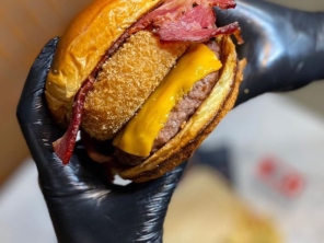 Foto de Home’s Burguer - Hamburgueria Bauru em Bauru, SP por Solutudo