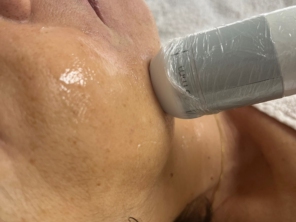 Foto de Simone D'Avila Esteticista em Bauru, SP por Solutudo