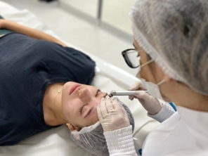 Foto de Simone D'Avila Esteticista em Bauru, SP por Solutudo