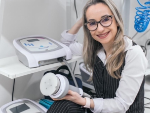 Foto de Simone D'Avila Esteticista em Bauru, SP por Solutudo