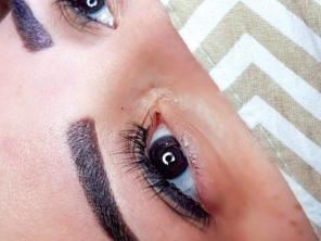 Foto de Rafaella Cruz Embelleze - Clínica de Estética em Itapaci, GO por Solutudo