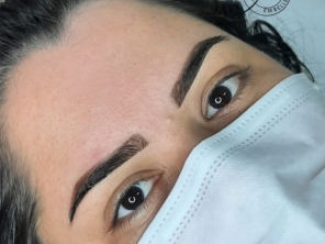 Foto de Rafaella Cruz Embelleze - Clínica de Estética em Itapaci, GO por Solutudo