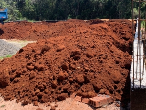 Foto de JM Terraplanagem em Pardinho, SP por Solutudo
