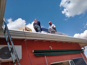 Foto de ENSOLED Energia Renovável em Paulínia, SP por Solutudo