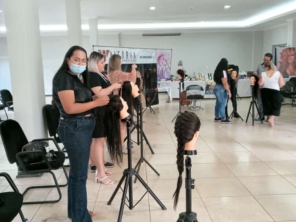 Foto de Vitoria Hair Cosméticos em Campo Verde, MT por Solutudo