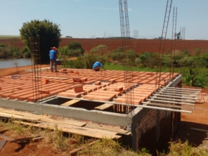 Foto de Rafael Pagani Construções & Vidraçaria em Bernardino de Campos, SP por Solutudo