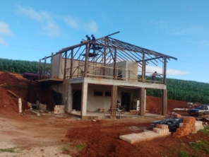 Foto de Rafael Pagani Construções & Vidraçaria em Bernardino de Campos, SP por Solutudo