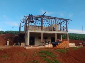 Foto de Rafael Pagani Construções & Vidraçaria em Bernardino de Campos, SP por Solutudo