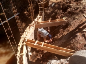 Foto de Rafael Pagani Construções & Vidraçaria em Bernardino de Campos, SP por Solutudo