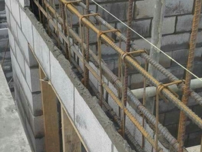 Foto de Construtora Eiffel em Ninho Verde II Eco Residence, SP por Solutudo