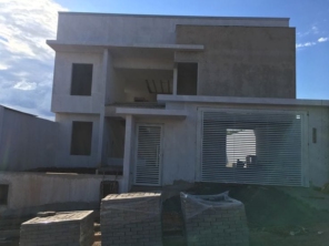 Foto de Construtora Eiffel em Ninho Verde II Eco Residence, SP por Solutudo
