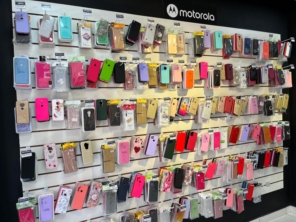 Foto de Planeta Capas - Capinhas de Celular - Loja 3 em Lençóis Paulista, SP por Solutudo