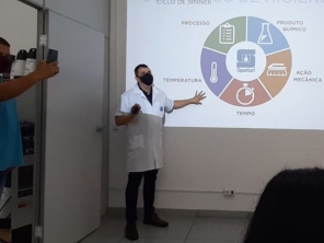 Foto de F&S Clean Limpeza de Sofá em Itapecerica da Serra, SP por Solutudo