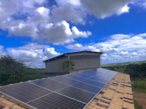 Foto de JL Solar em Alagoinhas, BA por Solutudo
