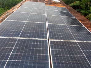 Foto de Stação Solar em São Luís, MA por Solutudo