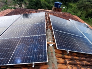 Foto de Stação Solar em São Luís, MA por Solutudo