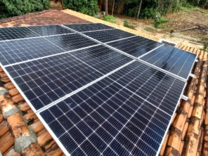 Foto de Stação Solar em São Luís, MA por Solutudo