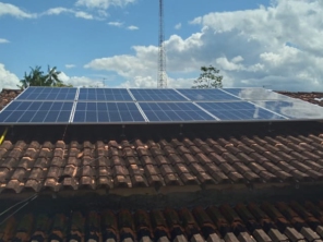 Foto de Stação Solar em São Luís, MA por Solutudo