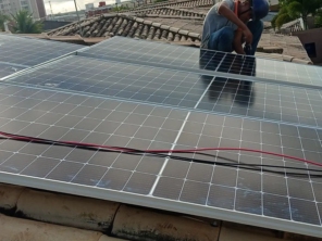 Foto de Solarfac Energia Solar em Lauro de Freitas, BA por Solutudo
