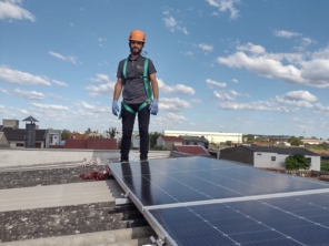 Foto de RF Energia Sustentavel em Porto Alegre, RS por Solutudo