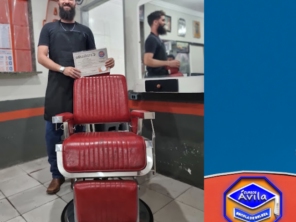 [Curso de Cabeleireiro(a) e Barbeiro(a) Profissional em Goiânia Go] Cursos I Serviços. Escola Goiana de Cabeleireiro e Barbeiro  Curso de Barbeiro . Este é recomendado para você que já está trabalhando na área atualizada e também para você que está desejando entra na área